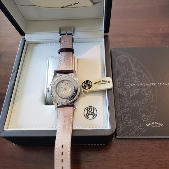 Men Watch - Picture 7 of 9